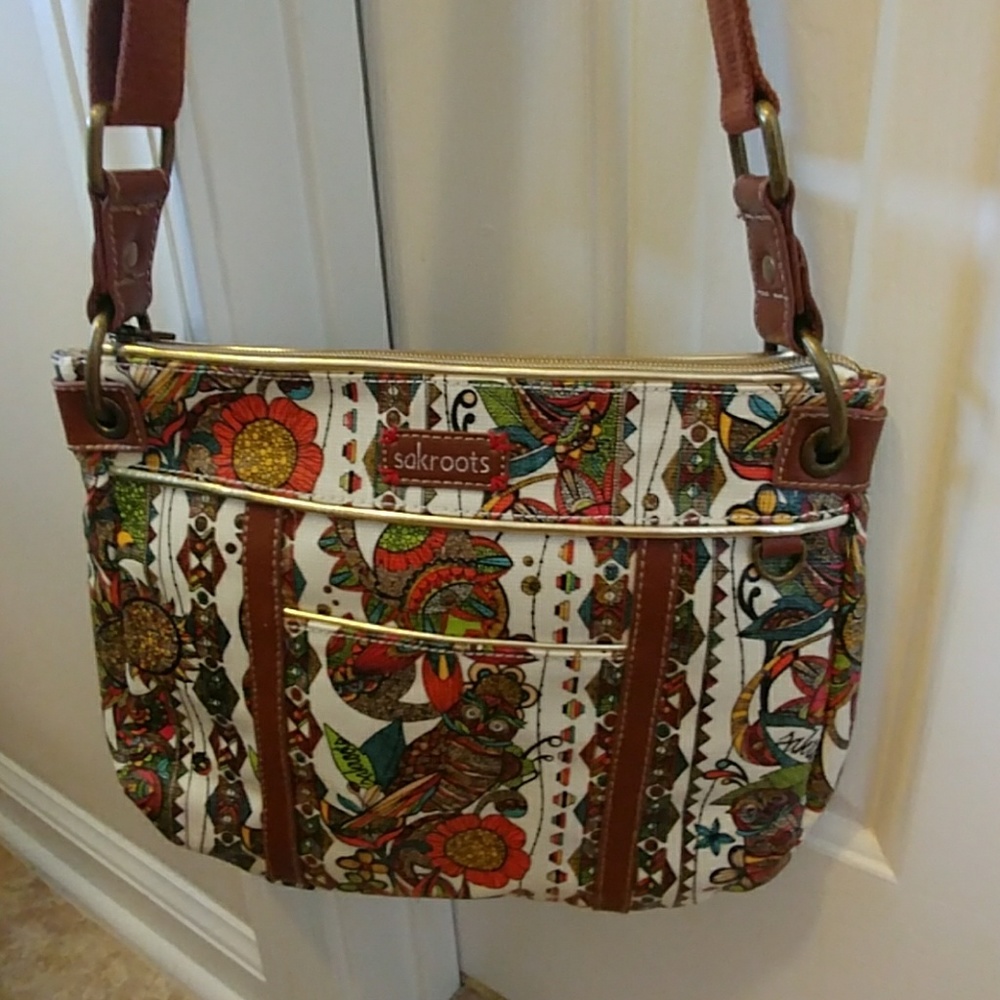 Sacroots crossbody messenger